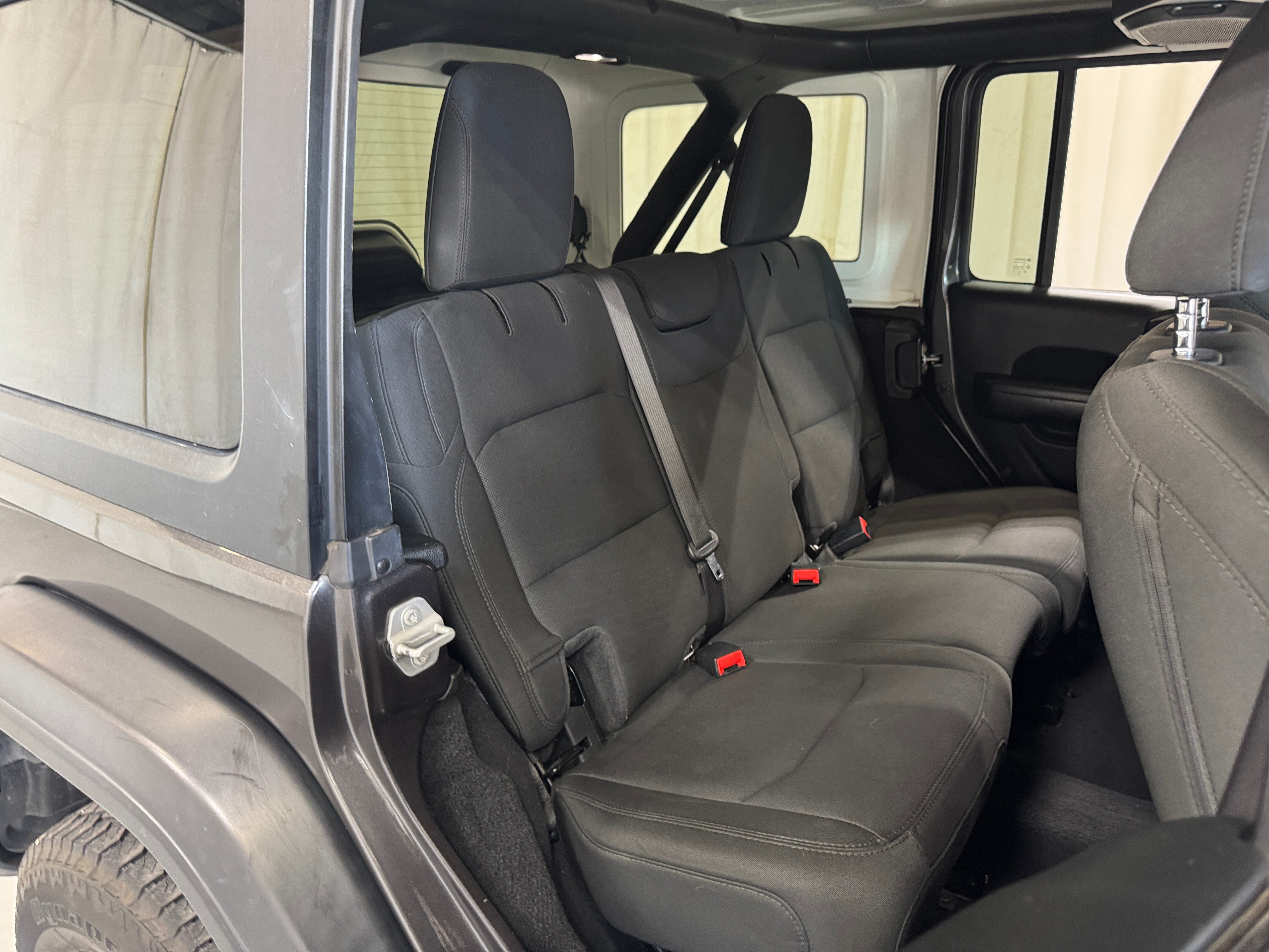 jeep wrangler unlimited 2020 1C4HJXDN0LW136872 image jeep wrangler unlimited 2020 1C4HJXDN0LW136872 image